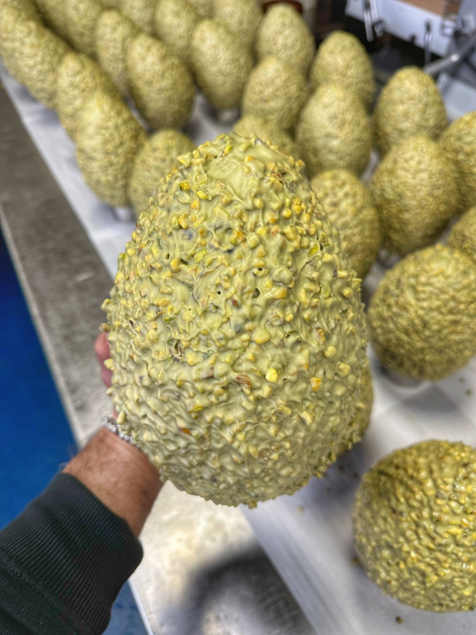 IL RITORNO DELL’ UNICO E ORIGINALE UOVO GRANELLATO AL PISTACCHIO💚